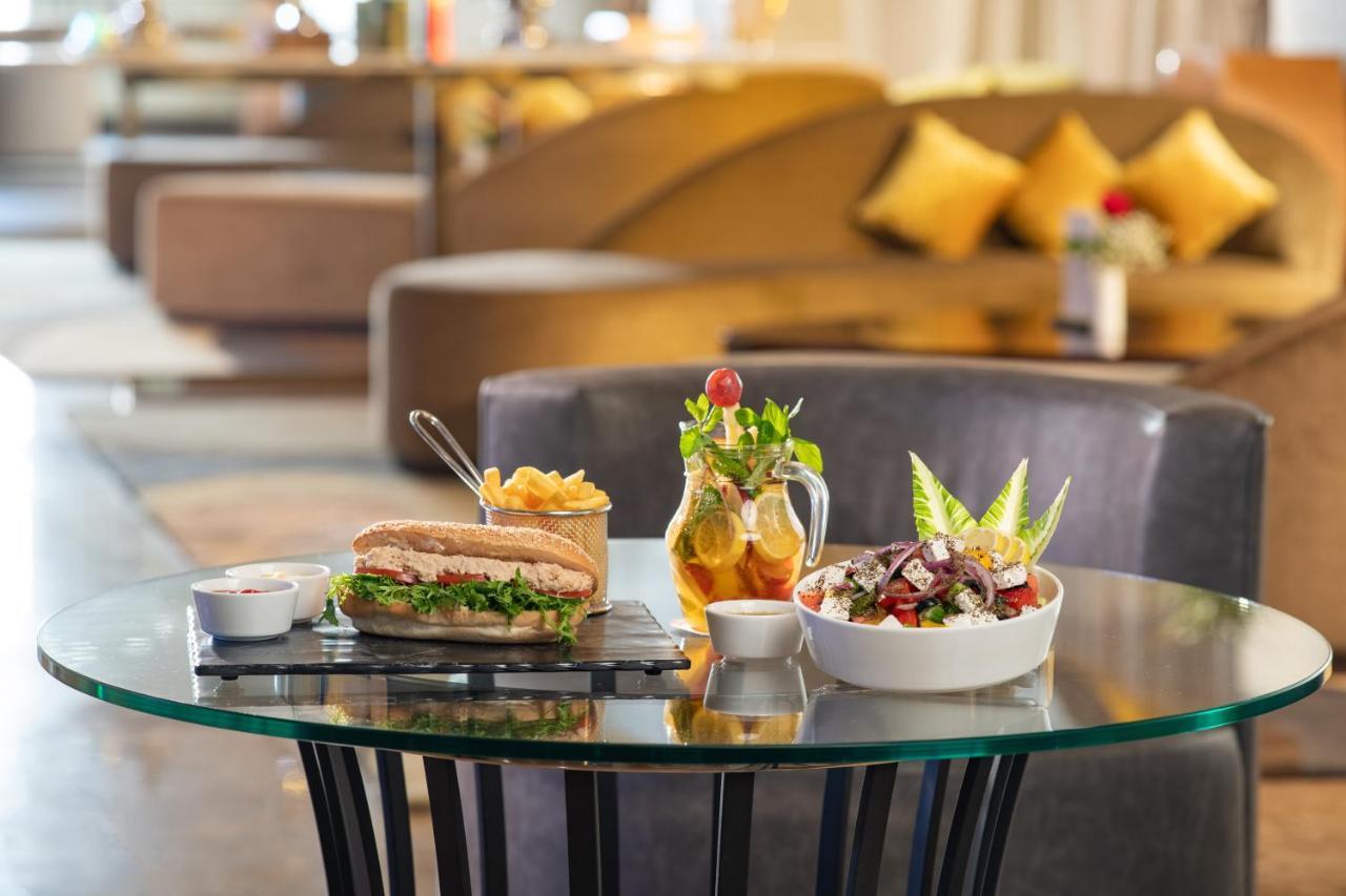 มิลเลนเนียม มักกะฮ์ อัล นาซีม โฮเต็ล Hotel Mecca ภายนอก รูปภาพ The lounge at the hotel